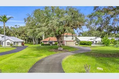 1210 Riverbend Dr, Labelle, FL 33935 - Photo 3