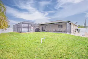 1301 SW 11th St, Cape Coral, FL 33991 - Photo 23