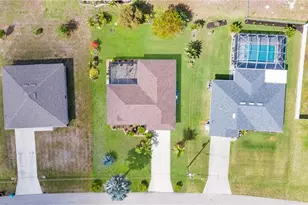 4404 NE 21st Ct, Cape Coral, FL 33909 - Photo 27