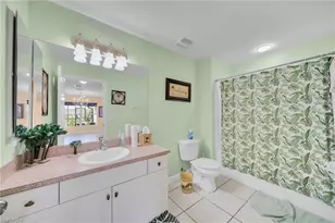 4404 NE 21st Ct, Cape Coral, FL 33909 - Photo 15
