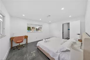 1741 SE 29th Ln, Cape Coral, FL 33904 - Photo 21