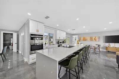 1741 SE 29th Ln, Cape Coral, FL 33904 - Photo 11