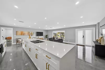 1741 SE 29th Ln, Cape Coral, FL 33904 - Photo 13