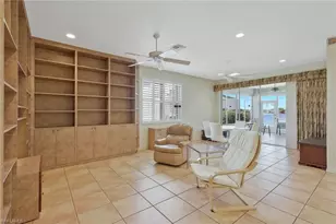 1726 Emerald Cove Cir, Cape Coral, FL 33991 - Photo 7