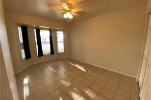 622 SE 13th Pl, Cape Coral, FL 33990 - Photo 7