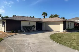 3502 SE 22nd Pl, Cape Coral, FL 33904 - Photo 27