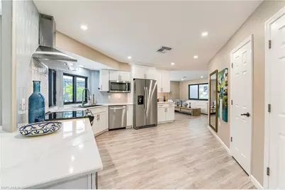 14958 Bonaire Cir, Fort Myers, FL 33908 - Photo 9