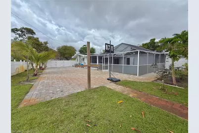 1821 Winkler Ave, Fort Myers, FL 33901 - Photo 21