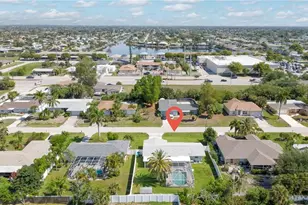 150 SW 48th Terrace, Cape Coral, FL 33914 - Photo 29
