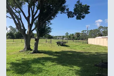 11311 Deal Rd, North Fort Myers, FL 33917 - Photo 17