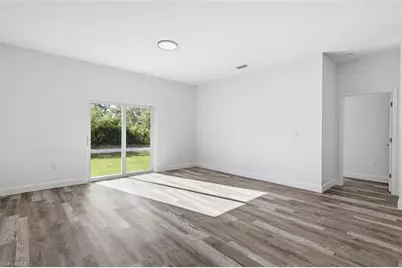 10045 Amicola St, Port Charlotte, FL 33981 - Photo 5