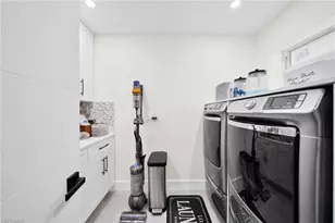 1574 Ricardo Ave, Fort Myers, FL 33901 - Photo 19