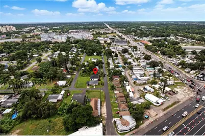 25 Cypress St, North Fort Myers, FL 33903 - Photo 35