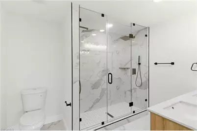 363 New York Dr, Fort Myers, FL 33905 - Photo 19