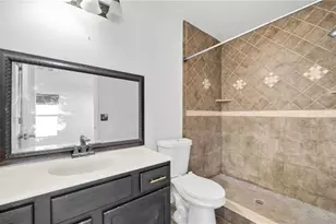 918 Acroft Ave, Lehigh Acres, FL 33971 - Photo 15