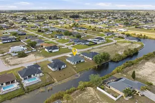 1725 NW 2nd St, Cape Coral, FL 33993 - Photo 43