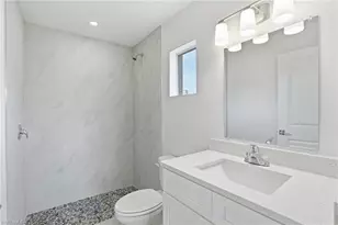 1725 NW 2nd St, Cape Coral, FL 33993 - Photo 33