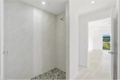 1725 NW 2nd St, Cape Coral, FL 33993 - Photo 21