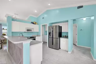 1718 SW 12th Ln, Cape Coral, FL 33991 - Photo 3