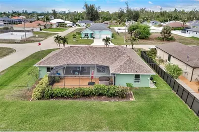 1718 SW 12th Ln, Cape Coral, FL 33991 - Photo 25