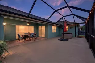 1718 SW 12th Ln, Cape Coral, FL 33991 - Photo 5