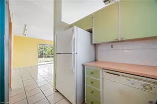 1333 SW 5th Pl, Cape Coral, FL 33991 - Photo 15