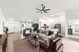 1309 NE Juanita Pl, Cape Coral, FL 33909 - Photo 7