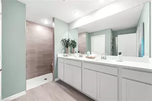 1309 NE Juanita Pl, Cape Coral, FL 33909 - Photo 9