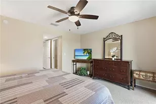 912 SE 46th St, Cape Coral, FL 33904 - Photo 15