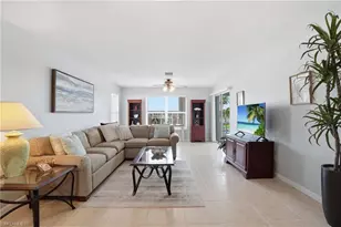 912 SE 46th St, Cape Coral, FL 33904 - Photo 7