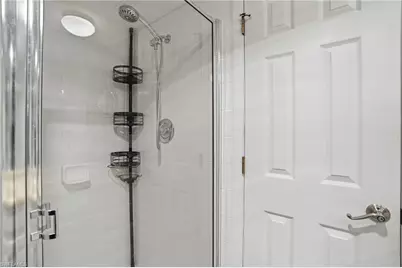 912 SE 46th St #201, Cape Coral, FL 33904 - Photo 17