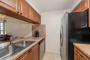 9380 Lennex Ln, Fort Myers, FL 33919 - Photo 9