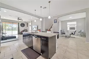 3587 Brittons Ct, Fort Myers, FL 33916 - Photo 7