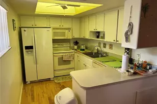 12491 McGregor Blvd, Fort Myers, FL 33919 - Photo 5