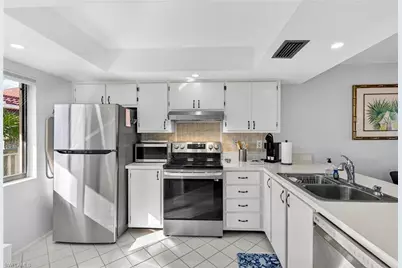 11250 Caravel Cir #306, Fort Myers, FL 33908 - Photo 5