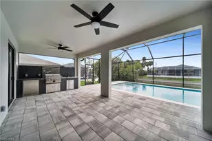 38 NE 8th Pl, Cape Coral, FL 33909 - Photo 5