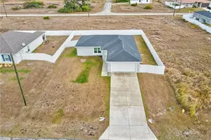 7024 Hero Cir, Labelle, FL 33935 - Photo 11