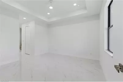 337 NE 13th St, Cape Coral, FL 33909 - Photo 21