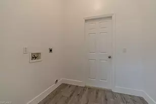 2519 9th St W, Lehigh Acres, FL 33971 - Photo 27
