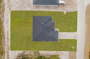 618 Raintree St E, Lehigh Acres, FL 33974 - Photo 9