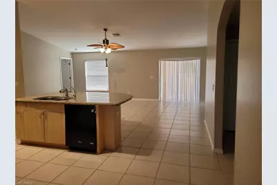 1702 NE 33rd St, Cape Coral, FL 33909 - Photo 7