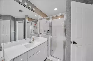 8460 Southbridge Dr, Estero, FL 33967 - Photo 19