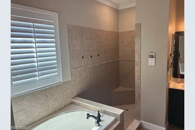 11111 Laughton Cir, Fort Myers, FL 33913 - Photo 11