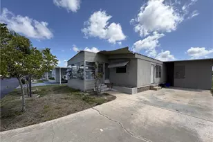 661 Coral Ln, North Fort Myers, FL 33917 - Photo 3