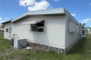 661 Coral Ln, North Fort Myers, FL 33917 - Photo 21