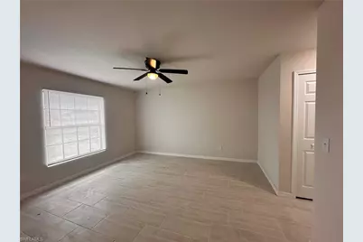 1005 NE 14th Ter, Cape Coral, FL 33909 - Photo 11