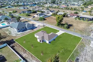 1105 NW 24th Pl, Cape Coral, FL 33993 - Photo 31