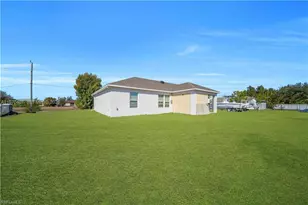 1105 NW 24th Pl, Cape Coral, FL 33993 - Photo 29