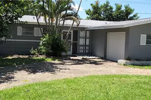 1530 Passaic Ave, Fort Myers, FL 33901 - Photo 5