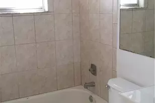 906 SE 19th Ln, Cape Coral, FL 33990 - Photo 11